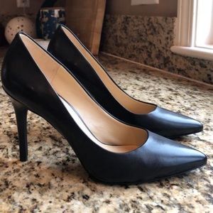 Michael Kors Black Leather Pumps
